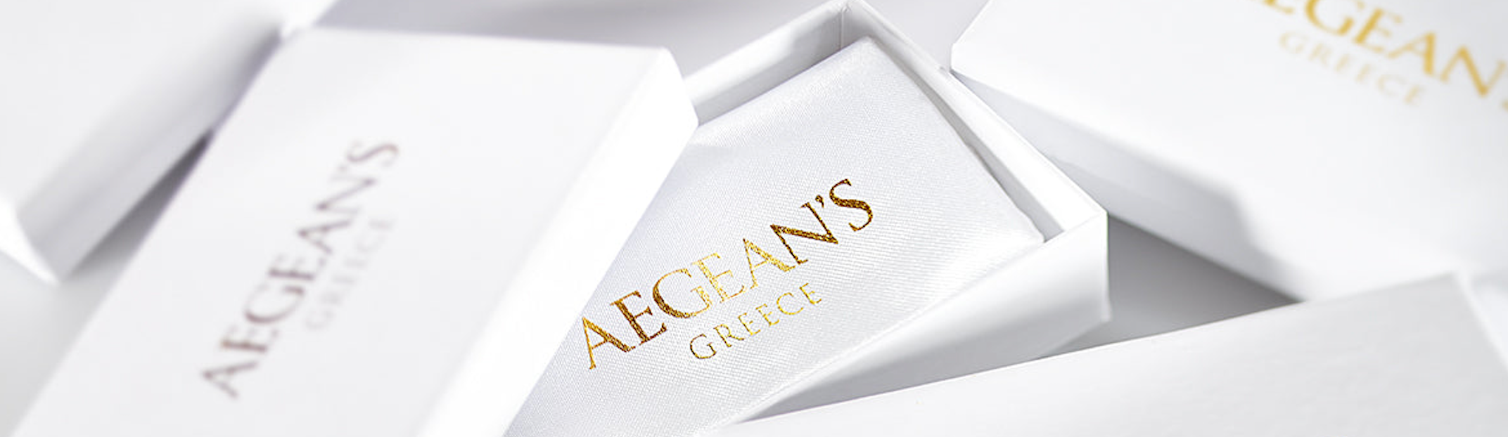 Expert Tips for Matching Earrings with Your Outfit in 2023 – Aegean's  Greece AB